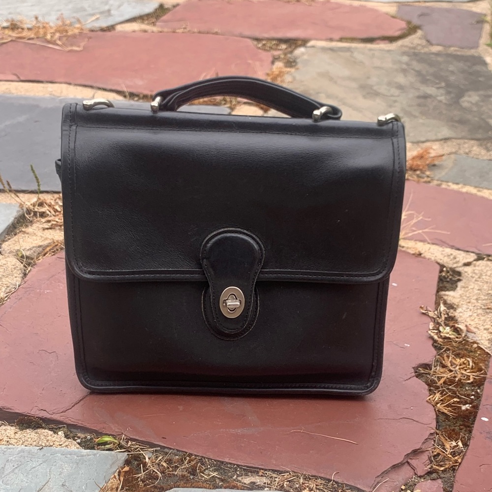 VINTAGE COACH